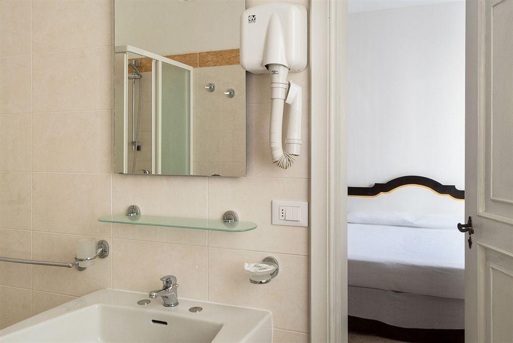 B&B Artemide Lecce Kültér fotó